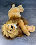 22-inch Weighted Lion, up to 8lbs