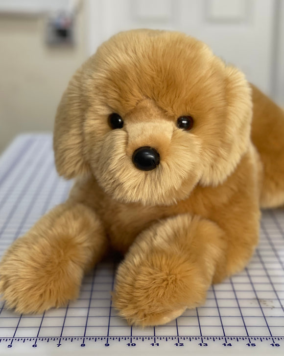 31-inch Weighted Golden Retriever, up to 18lbs