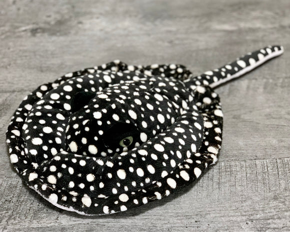 21-inch realistic stingray weighted up to 4-pounds stuffed animal for anxiety, ADHD, PTSD, autism, Alzheimer's, Sensory Soothers.